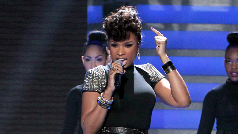 Jennifer Hudson performing 