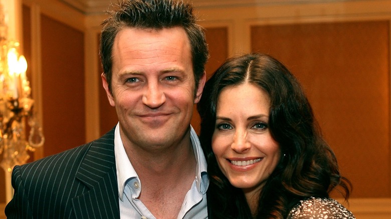 Onscreen couple and offscreen friends, Matthew Perry and Courteney Cox