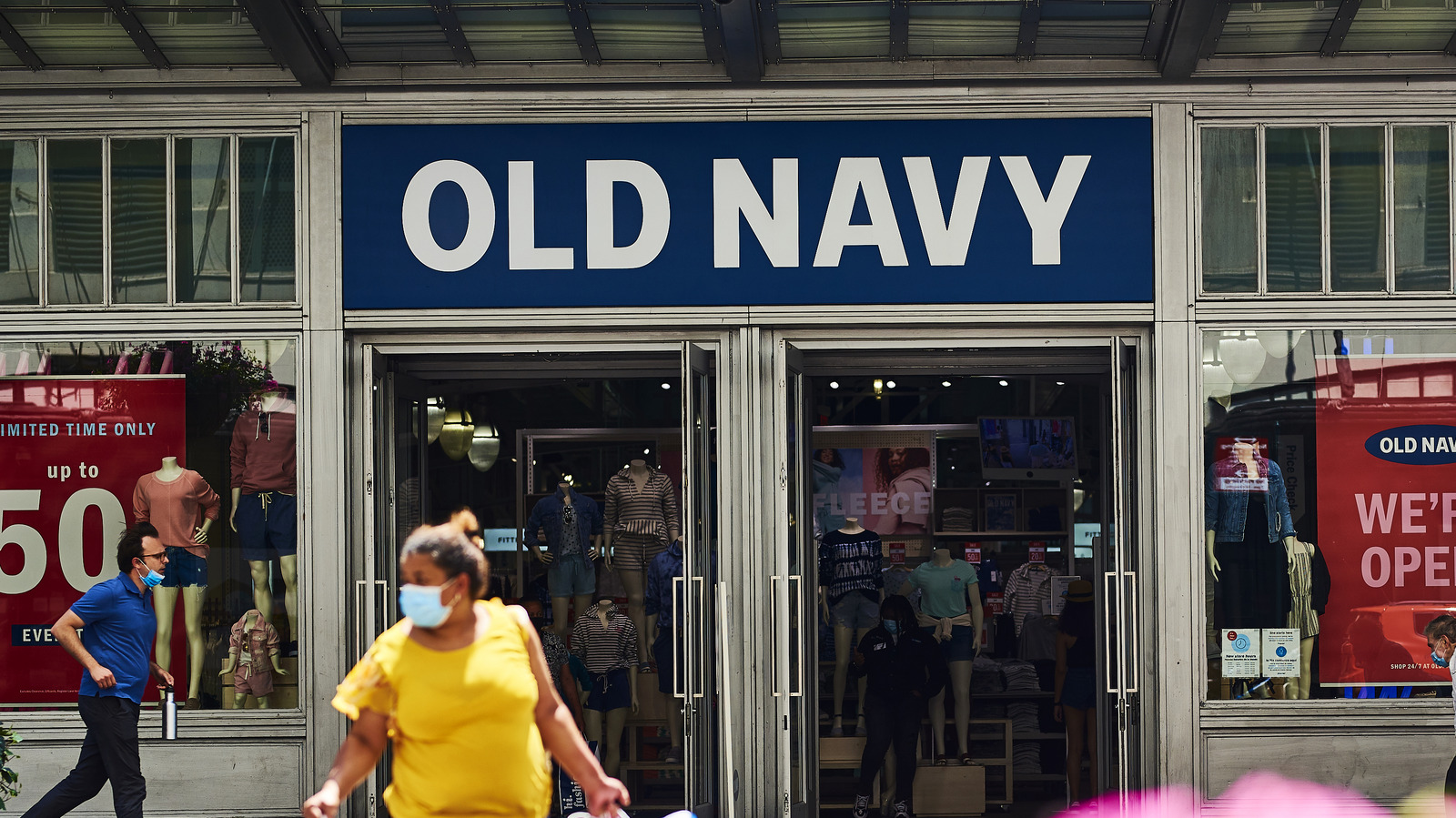The Best Items at Old Navy Right Now - Living in Yellow