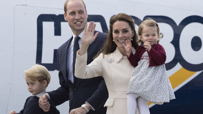 Kate Middleton waving with her family