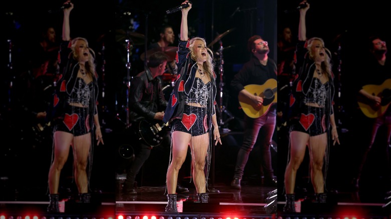 Carrie Underwood in heart-covered shorts