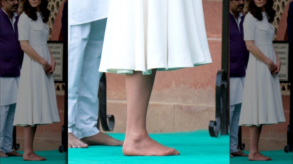 Kate Middleton's bare feet