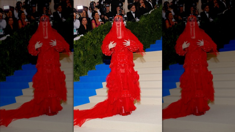 Katy Perry posing at the Met Gala