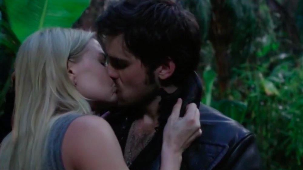 Once Upon A Time's Hook and Emma's first kiss