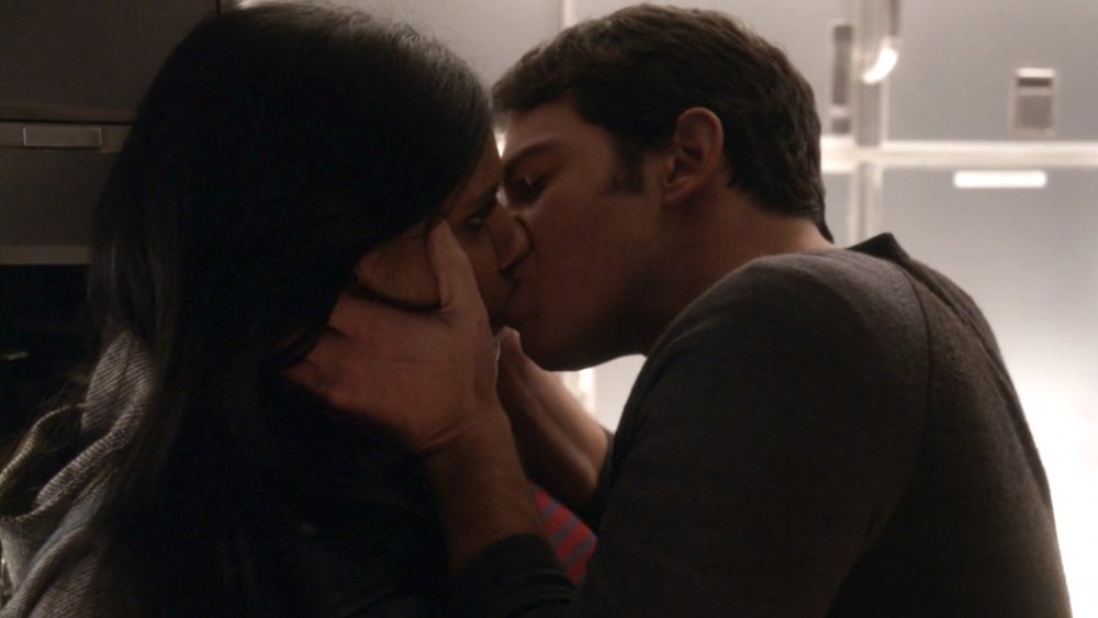 Mindy Project's Mindy and Danny's first kiss