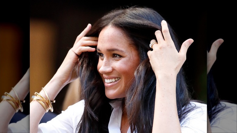 Meghan Markle wearing her Cartier Love bracelet