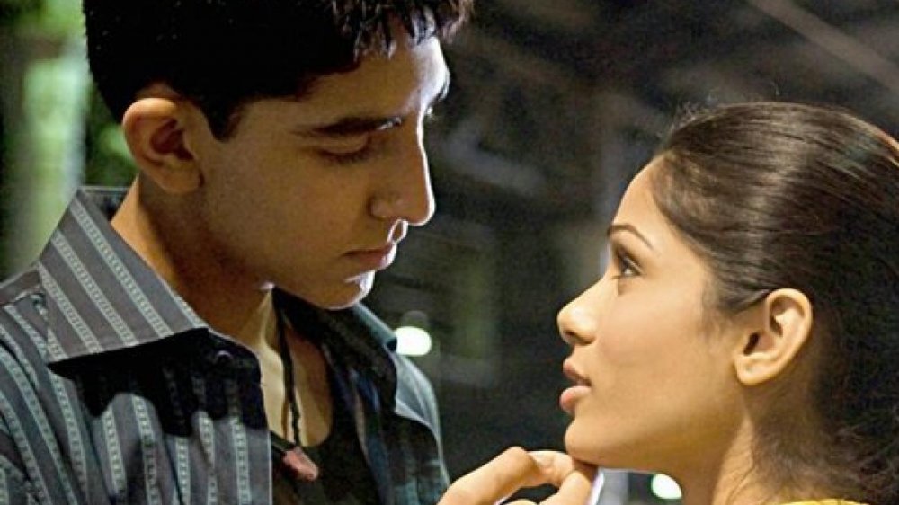 Jamal and Latika about to kiss in Slumdog Millionaire