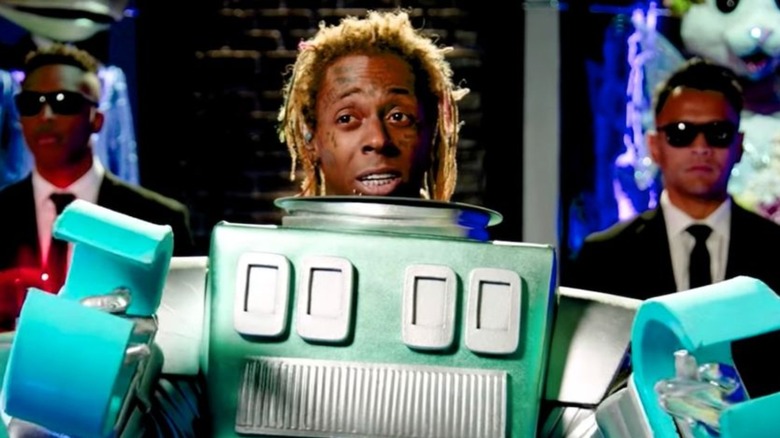 Lil Wayne as the Robot.