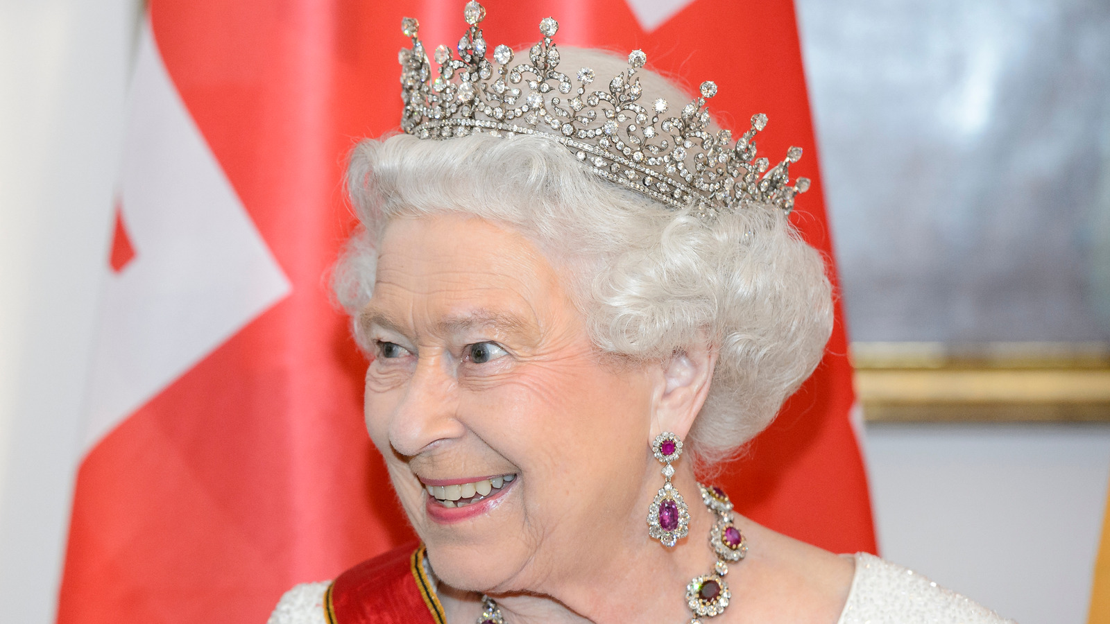 9 Most Famous British Royal Tiaras and Their Fascinating Histories