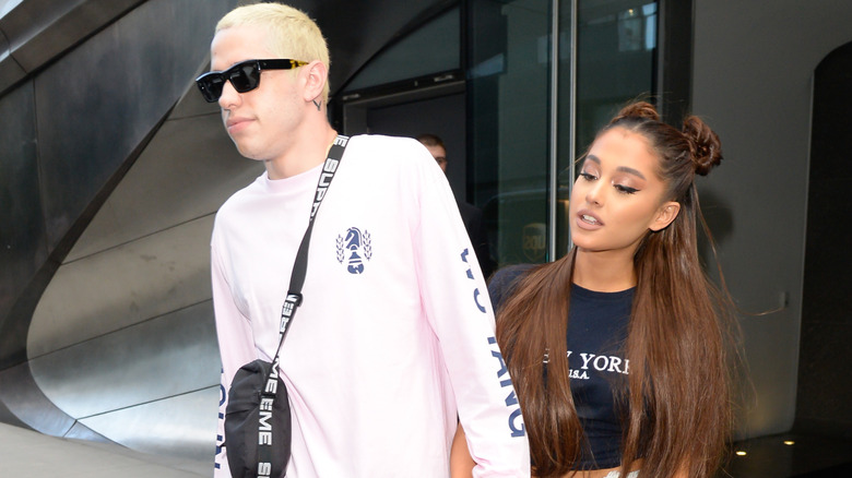 Ariana Grande and Pete Davidson walking