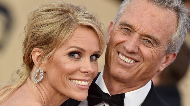 Cheryl Hines and RFK Jr smiling