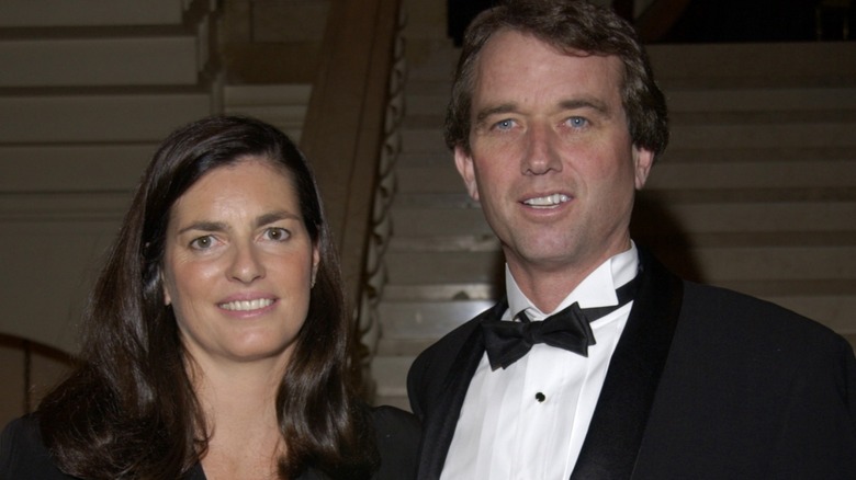 Mary Richardson and RFK Jr smiling