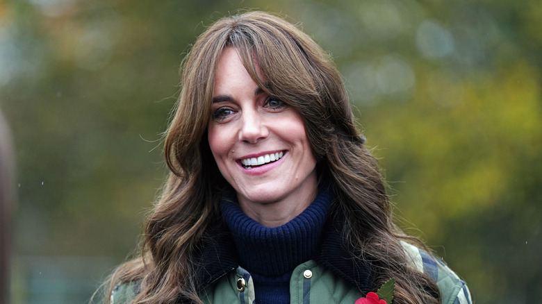 Kate Middleton long hair with bangs