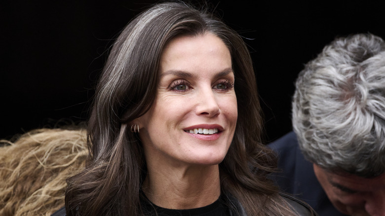 Queen Letizia's hair with gray streaks