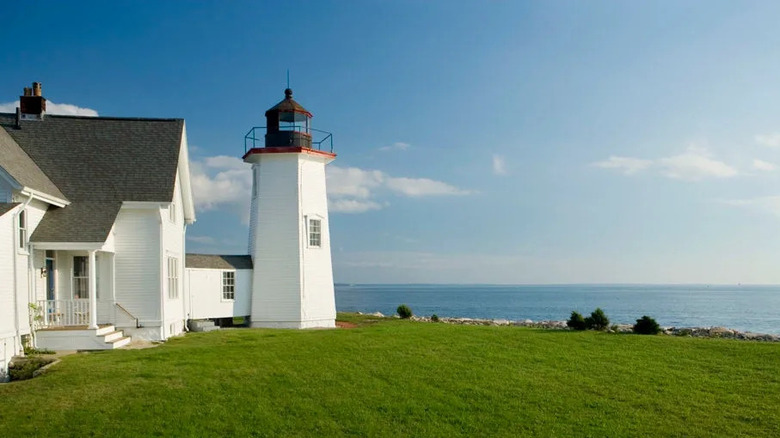 wings neck lighthouse in cape cod