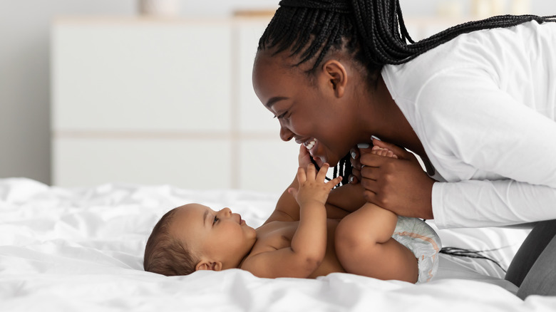 little girl with mom 