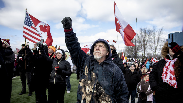 Trucker protests at the Ambassador Bridge