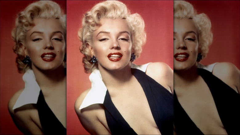 Marilyn Monroe strikes a pose 