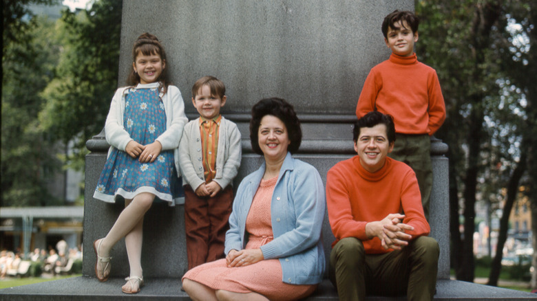 Donny Osmond with his parents and siblings