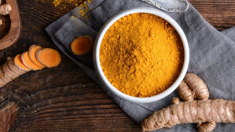 Powdered and whole turmeric