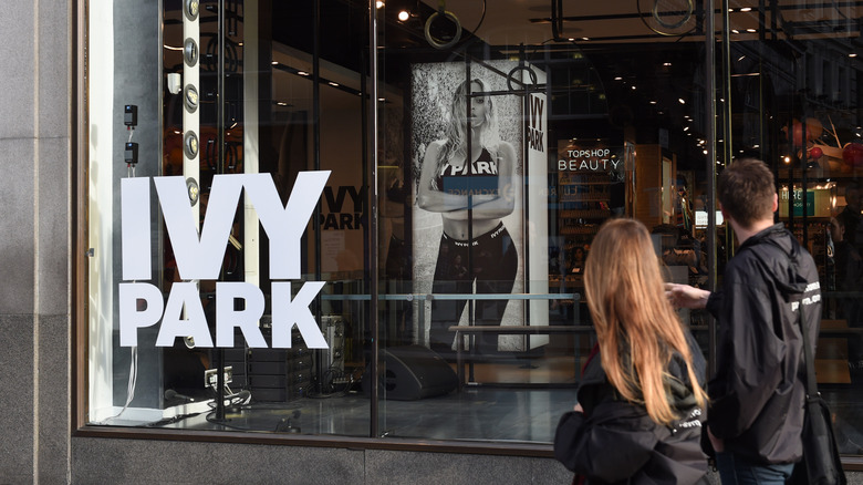 Ivy park store entrance 