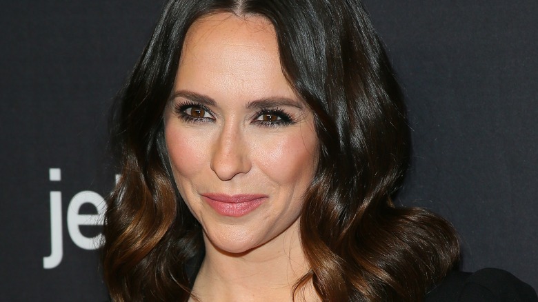 Jennifer Love Hewitt attending event