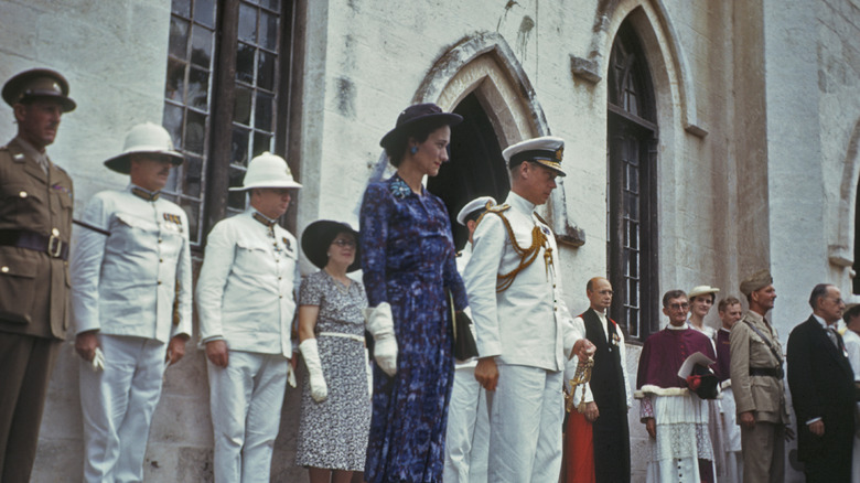 King Edward VIII and Wallis Simpson in crowd