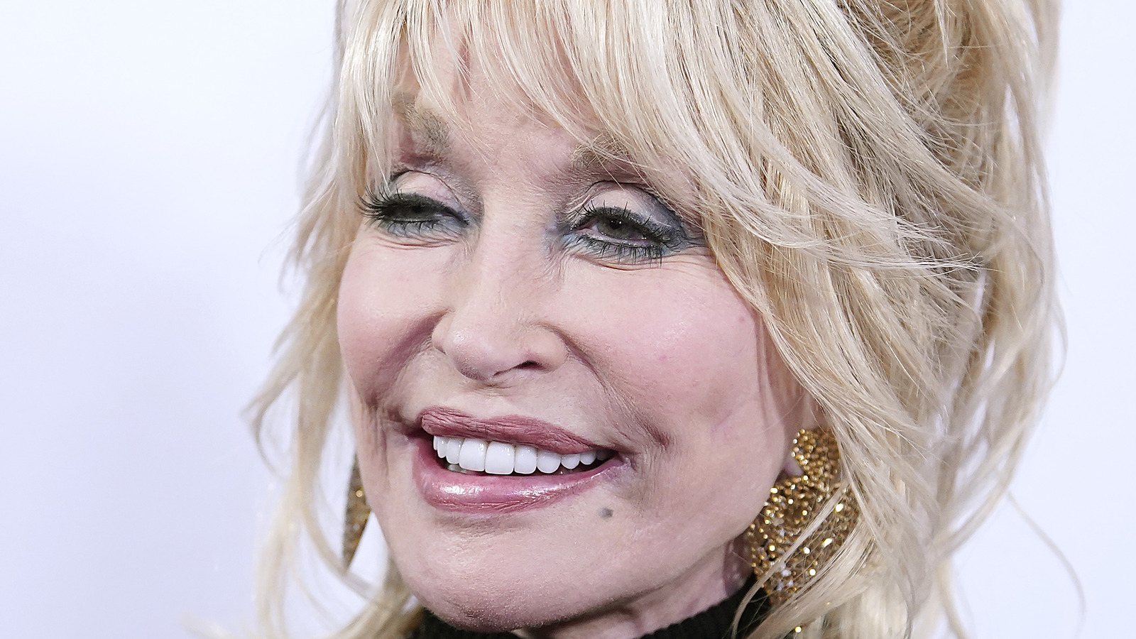 The One Thing Dolly Parton Prays For Every Day