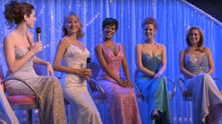 Screenshot from 'Miss Congeniality'