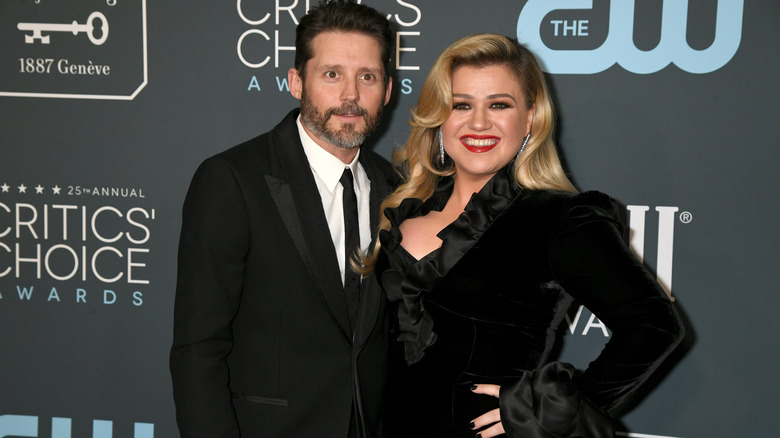 Kelly Clarkson and Brandon Blackstock smiling