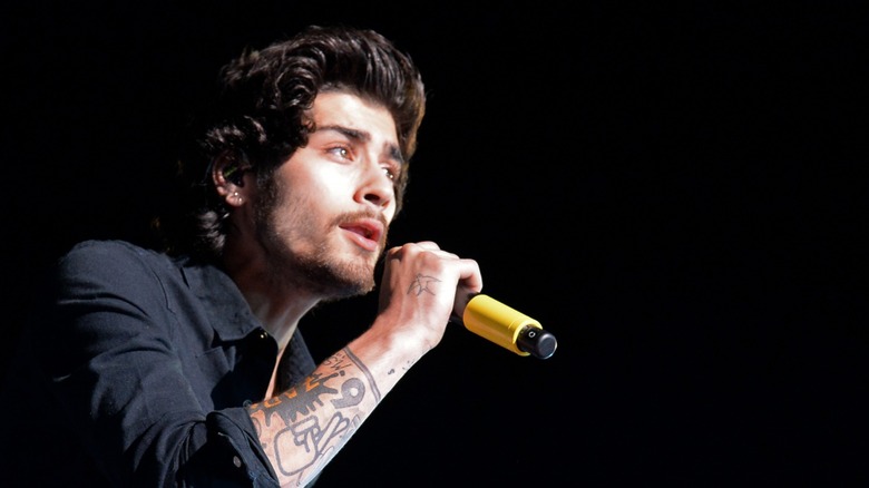 Zayn Malik singing