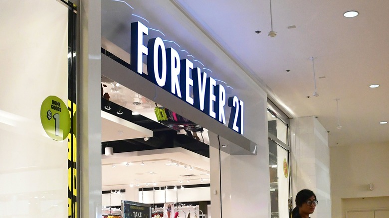 Customers leaving Forever 21 mall location