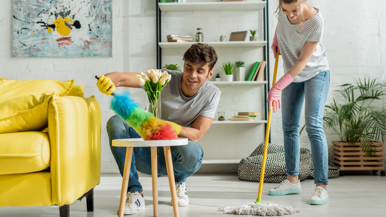 Couple cleaning