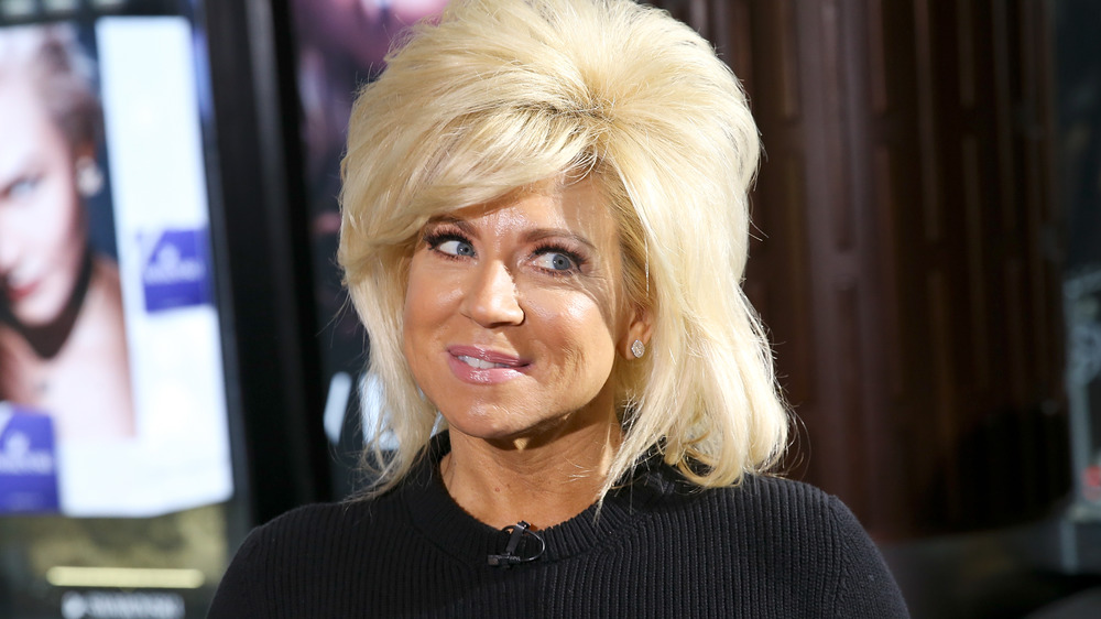 Long Island Medium star Theresa Caputo on set