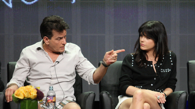 Co-stars Charlie Sheen and Selma Blair appear on an "Anger Management" panel