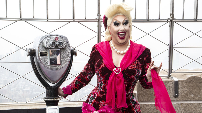 Sherry Pie poses at the top of the Empire State Building