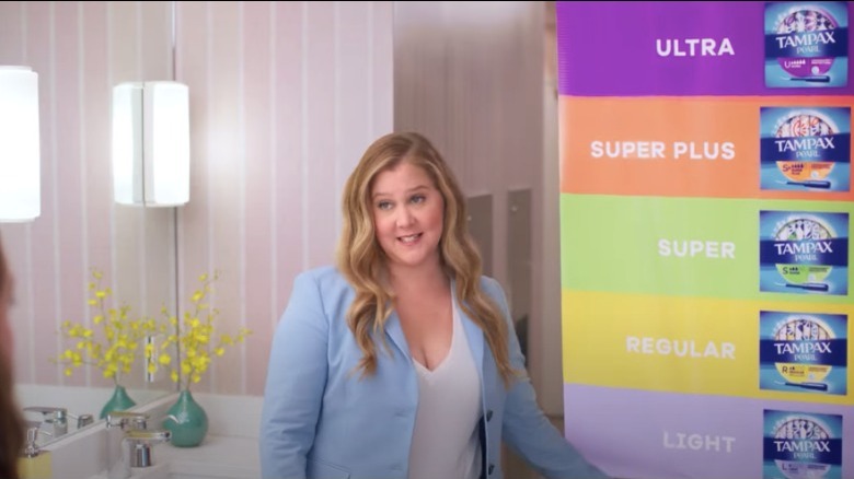 Amy Schumer in Tampax ad