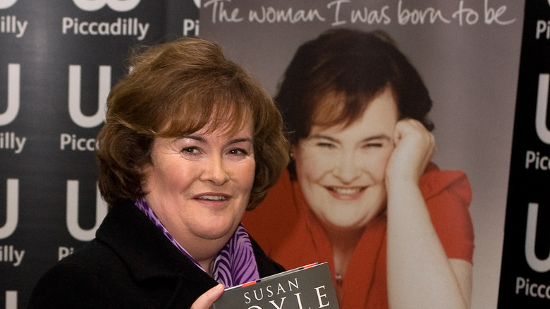 Susan Boyle with book