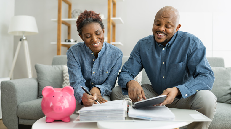 couple managing money