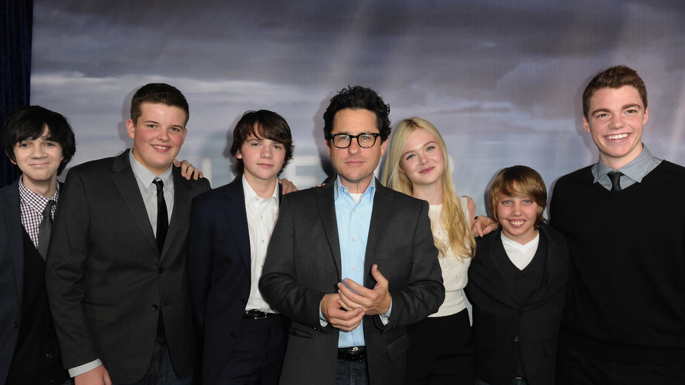 Gabriel Basso and cast of Super 8