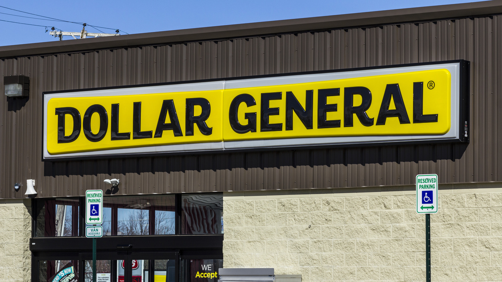 The Real Reason You Shouldn't Buy Condiments From Dollar General