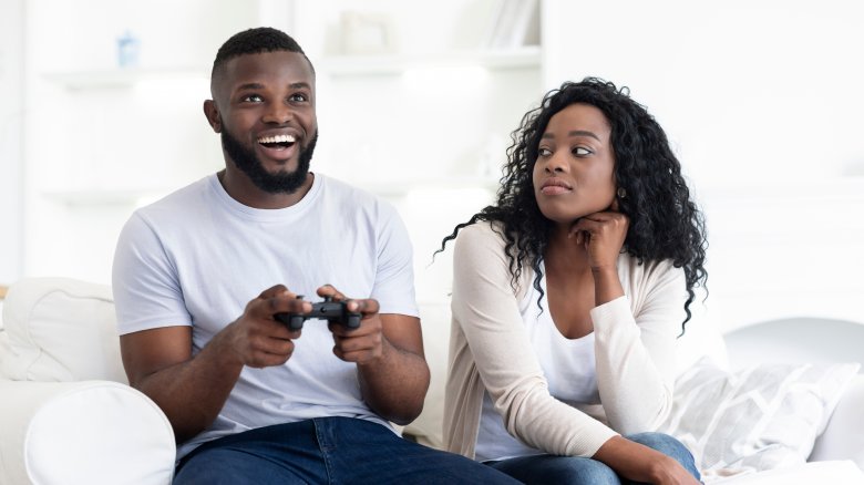 woman bored during date