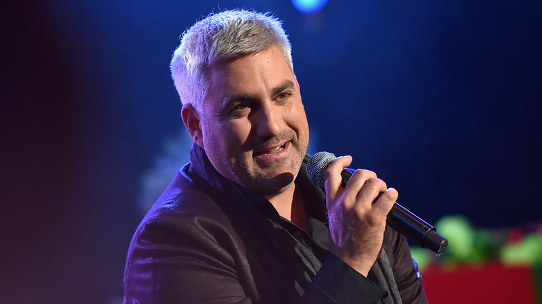 Taylor Hicks singing