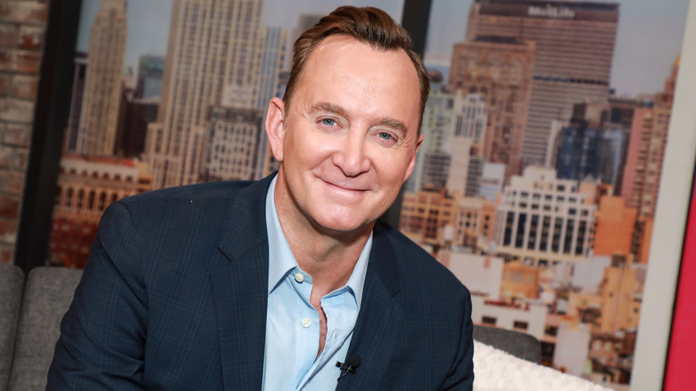 Clinton Kelly smiling 