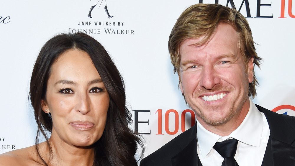 Joanna Gaines, Chip Gaines smiling