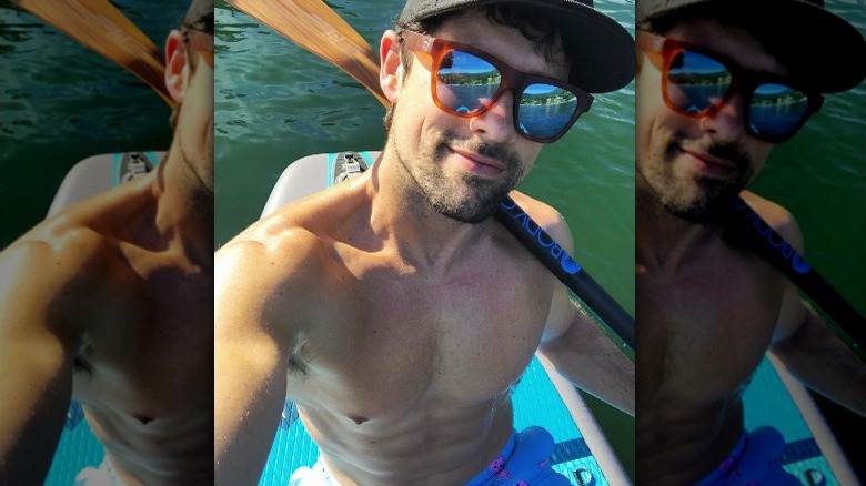 Ben Hollingsworth paddleboarding