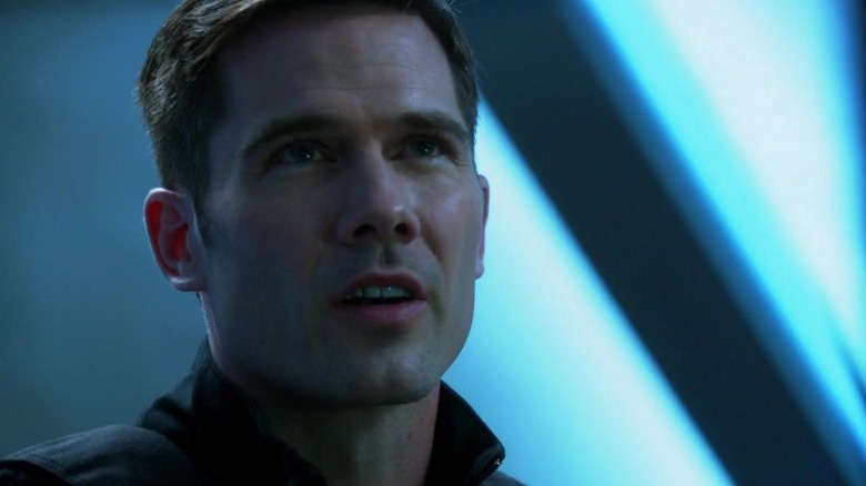 Luke Macfarlane as Agent Donovan in Supergirl