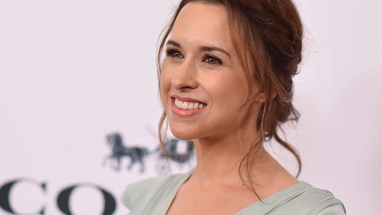 Lacey Chabert on the red carpet.
