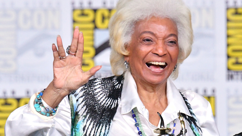 Nichelle Nichols having a good time at ComiCon