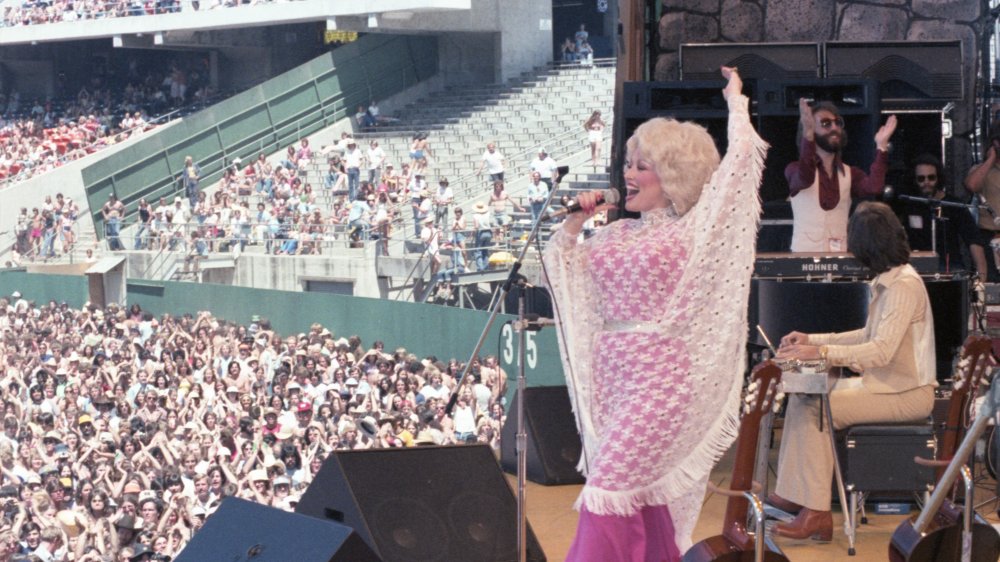 Dolly Parton performs in the 70s